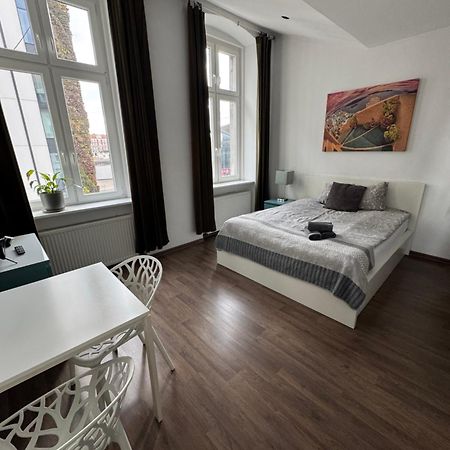 Apartamenty Mlynska15 Self Check-In 24H Катовице Экстерьер фото