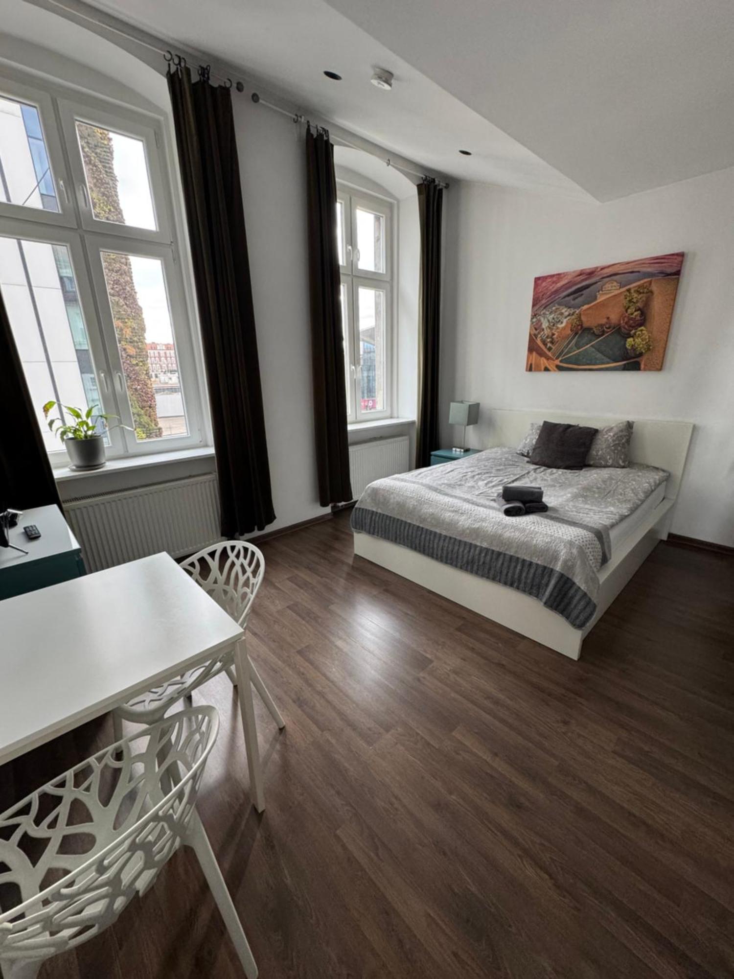 Apartamenty Mlynska15 Self Check-In 24H Катовице Экстерьер фото