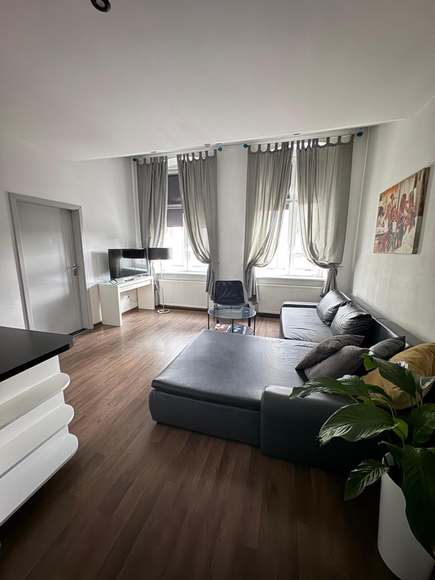 Apartamenty Mlynska15 Self Check-In 24H Катовице Экстерьер фото
